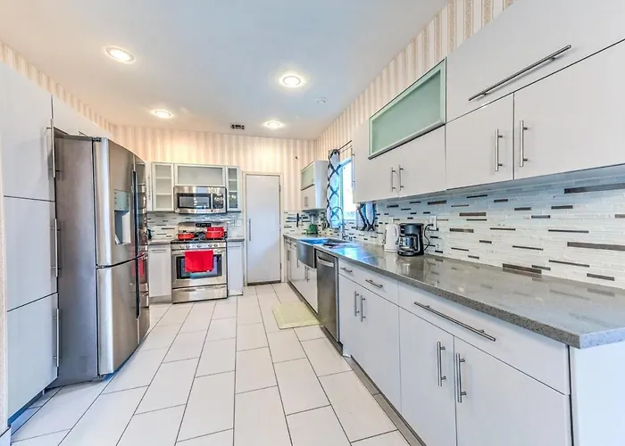 Vegas Vibes 4Br With Poolspa, Perfect For Groups
